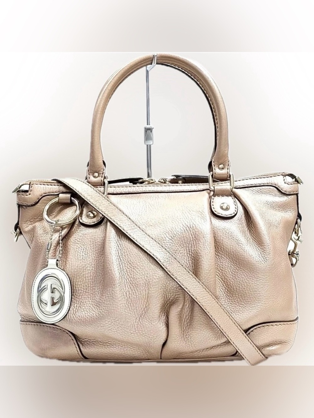 Gucci Sukey Light Metallic Pink Leather Handbag with Crossbody Strap
